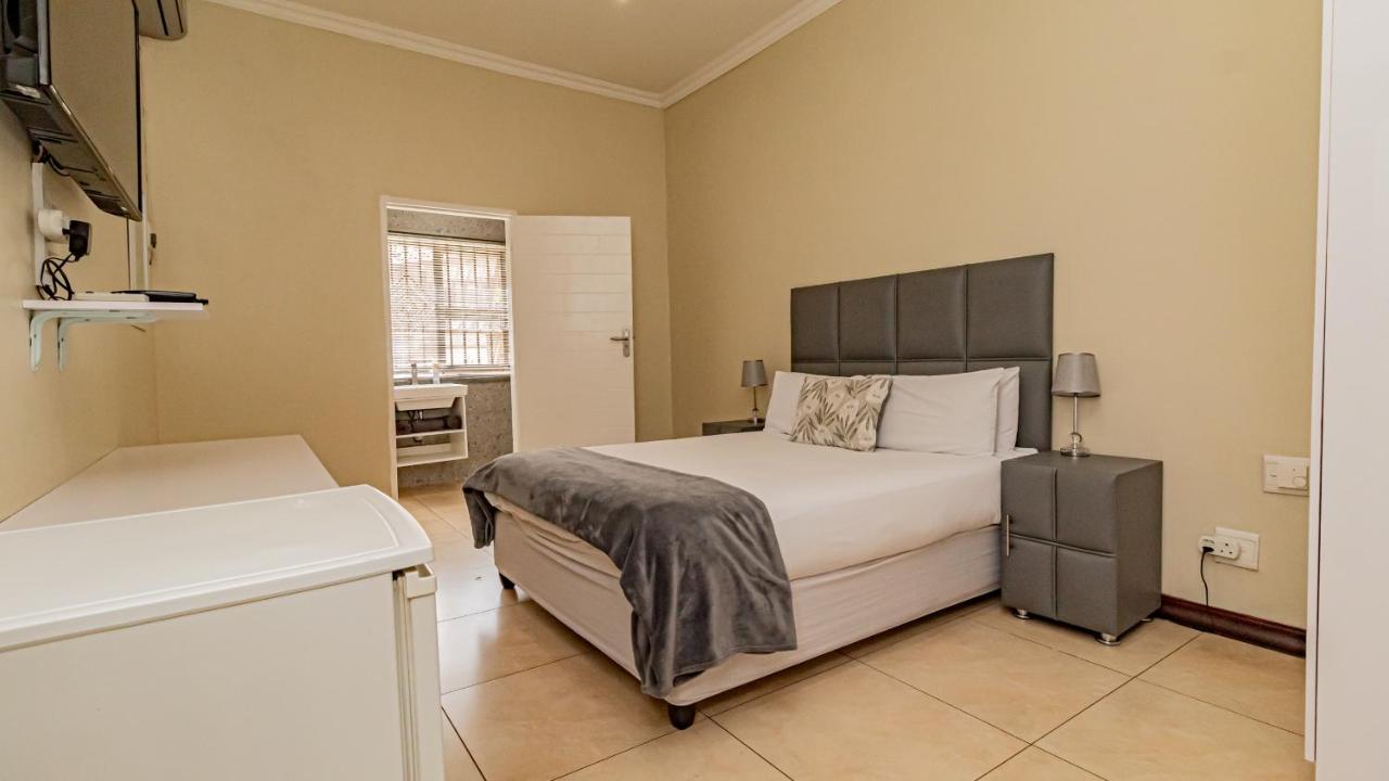 See You There Accommodation 1 Centurion Eksteriør billede